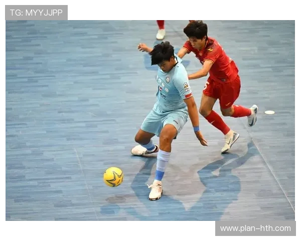 重庆五人制足球明星人物全解析 力量与技巧的完美融合